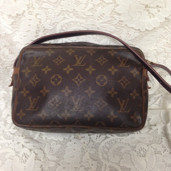 Vintage Louis Vuitton Brown Mono Shoulder Bag - Picture 4 of 8